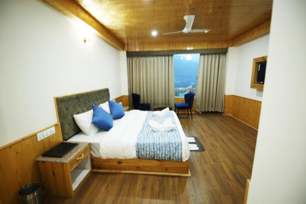 Blossom Hill Retreat Hotel Manali  Bagian luar foto